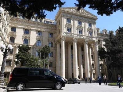 Բաքուն վիրավորվել է Ֆրանսիայի Ազգային ժողովի կողմից Ղարաբաղի հարցով բանաձեւի ընդունման կապակցությամբ