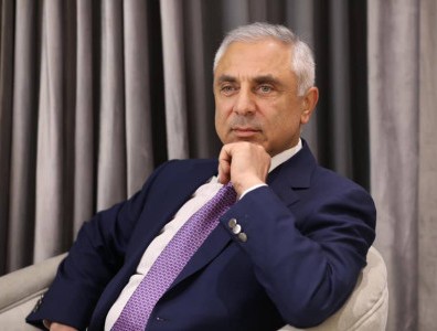 «Փաստ». Նոր քաղաքական ուժ. ո՞վ է Հայաստանում նոր կուսակցություն հիմնող ազդեցիկ անձը