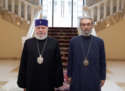 Ամենայն Հայոց Կաթողիկոսն ընդունել է Արցախի թեմի առաջնորդին