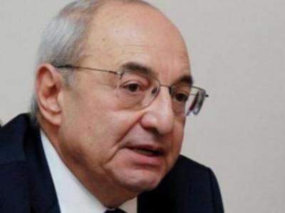 Եթե կռվի պահին գնում ես, ասում ես՝ արի հաշտվենք, դա կլինի մեր երկրորդ կապիտուլյացիան. Վազգեն Մանուկյան