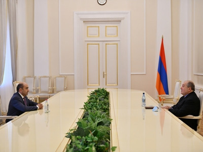 Արմեն Սարգսյանը հանդիպել է Էդմոն Մարուքյանի հետ