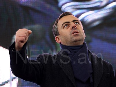 Մենք բոլորս այստեղից տուն չենք գնալու, քանի դեռ չենք հեռացրել այս գերագույն գլխավոր խրտվիլակին. Իշխան Սաղաթելյան
