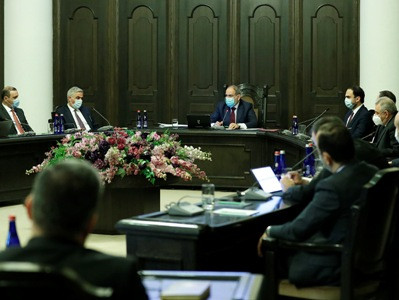 Կառավարությունը թաքցնում է կորոնավիրուսի օրերին ընկերություններին տրամադրված աջակցության չափերը. «Հետք»