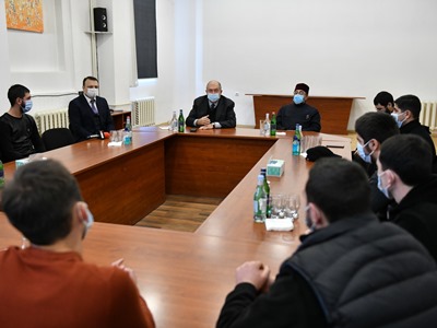 Ձեզ պարտված չզգաք. չկան վերջնական հաղթանակներ և պարտություններ. ՀՀ նախագահը՝ շիրակցի զինծառայողների ու կամավորականներին