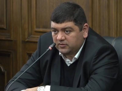 Փարսյան. ՊՆ ղեկավարը հայտնել է, որ ռազմավարական կարեւոր տարածքների հանձնման մասին համաձայնությունը ձեռք է բերվել նախապես