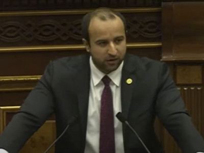 Դավաճանը նրանք են, որ 20-30 տարի երկաթբետոնից պարիսպներով տներ են սարքել եւ հողից ու փայտից դիրքեր. Հայկ Սարգսյան