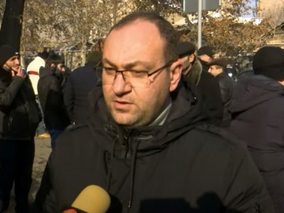 Եթե կա խուլիգանություն, ապա միակ խուլիգանը պատգամավոր Սիսակն է. Արսեն Բաբայան