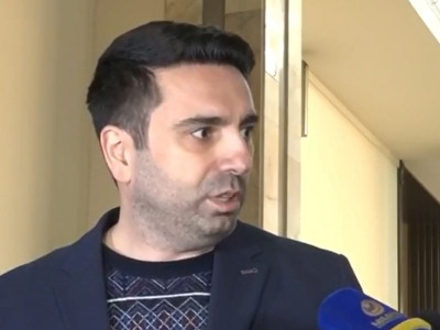 Որոշ գործիչների ամպագորգոռ հայտարարությունները կարող են ազդել գերիների փոխանակման հարցի վրա. Ալեն Սիմոնյան