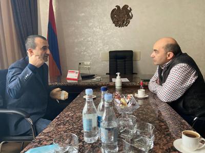 «Հետամուտ եմ լինելու Մեղրիի անվտանգային խնդիրների լուծմանը». Մարուքյանը հանդիպել է Մեղրիի քաղաքապետի հետ