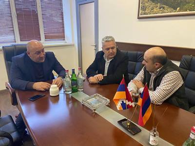 Պայմանավորվել ենք շարունակել ակտիվ համագործակցությունը. Մարուքյանը հանդիպել է Քաջարանի քաղաքապետին