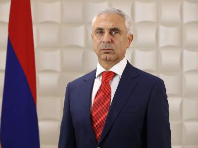 Խնդրում եմ գործադրել ամեն ջանք՝ տարածաշրջանում անվտանգության ապահովման համար. Արտակ Թովմասյանի բաց նամակը՝ Պուտինին