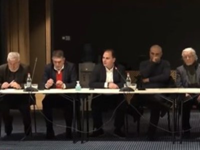 Մտավորականները հրատապ ժողով են անում