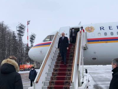 Նիկոլ Փաշինյանը ժամանեց Մոսկվա, եռակողմ հանդիպման արդյունքների վերաբերյալ կլինի պաշտոնական հաղորդագրություն. խոսնակ