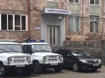 Կապանի բանկերից մեկում փող գողացած տղամարդը բերման է ենթարկվել ոստիկանություն