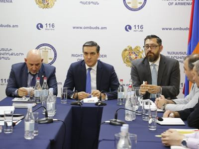 Armenia ombudsman: 2 prominent American Armenian lawyers played unparalleled role in human rights