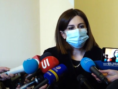 «Արմֆարմացիա» ընկերությունում ես եւ ամուսինս փայաբաժին չունենք, մայրս փոքր փայաբաժին ունի․ նորանշանակ նախարար