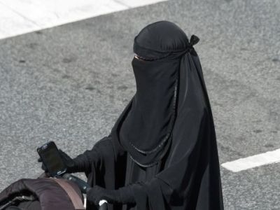 Switzerland to hold referendum on ban on wearing niqab