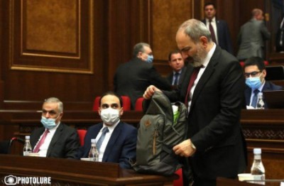«Փաստ». Կադրային «ռեստարտը»՝ իշխանությունը պահելու վերջին փորձ