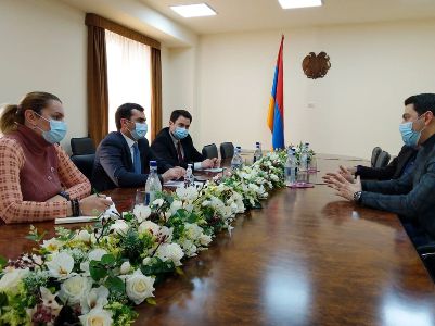 Հակոբ Արշակյանը հանդիպել է ՏՀՏ գործատուների միության ղեկավար կազմի հետ․ քննարկվել են իրականացվող ծրագրերը