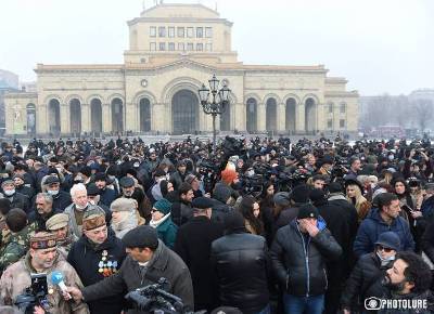 «Հրապարակ». Իշխանությունը մտածում է՝ մի քիչ էլ կանցնի, դժգոհությունները կմարեն․արմատականները կհայտնվեն բանտերում
