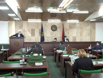ԵՊՀ հոգաբարձուների խորհրդի նախագահ այսօր չընտրվեց. հարցը կքննարկվի հաջորդ նիստին