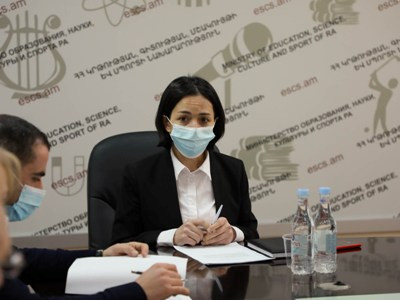 Այս պահին կրթության ոլորտի հարկային դրույքաչափերի փոփոխության որևէ կոնկրետ առաջարկություն չկա. ԿԳՄՍ փոխնախարար
