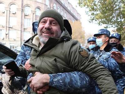 Ֆեյսբուքյան գրառման համար իրավապահների թիրախում հայտնված բարերար Հրաչ Ջաբրայանը դեռեւս դատավարական կարգավիճակ չունի. ՔԿ