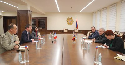 Վաղարշակ Հարությունյանն ընդունել է ՀՀ-ում Ֆրանսիայի դեսպանին. քննարկվել են տարածաշրջանային անվտանգության հարցեր