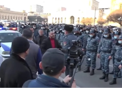 Նեղվել էին, որ Արսեն Թորոսյանին շաքարաքլոր ենք ուղարկել. անհետ կորածի հարազատ