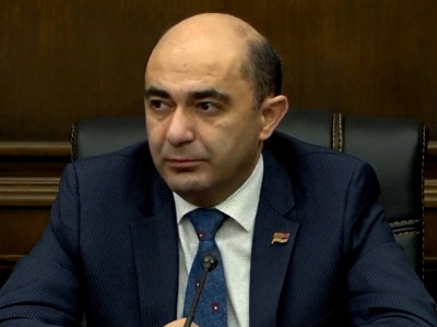 «Լուսավոր Հայաստան». ՀՀ իշխանությունները ո՛չ հաստատել, ո՛չ հերքել են սկանդալային հուշագրի իսկությունը
