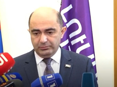 Հայաստանի Սահմանադրական դատարանը հետաձգեց պատգամավորների դիմումի քննությունը