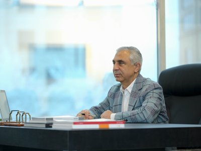 Արտակ Թովմասյանը իր թիմի եւ IT այլ առաջատար մասնագետների հետ անցկացրել է աշխատանքային խորհրդակցություն