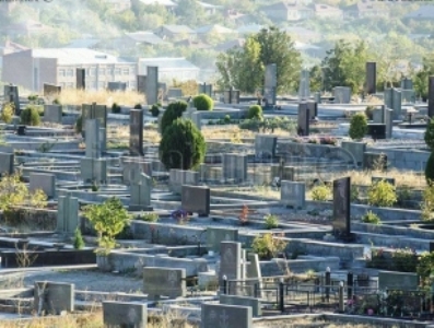 Սրբապղծություն Երևանում․ Էրեբունու ոստիկանները հայտնաբերել են «Նուբարաշենի» գերեզմանները թալանողներին