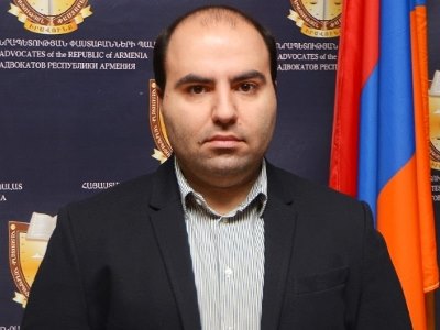 ԱԱԾ-ում գետնին տապալեցին եւ տեսաձայնագրեցին Մհեր Ավագյանին․փաստաբան