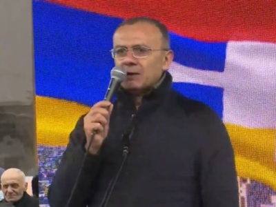 Երկրի ղեկավարը հրավիրում եւ ԳՇ պետին ասում է՝ ես ուզում եմ ազատվել բոլոր հներից. Սա ի՞նչ է նշանակում. Սեյրան Օհանյան