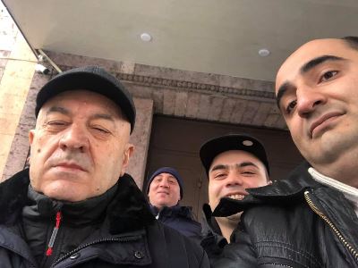 «ՎԵՏՕ» շարժման նախաձեռնող խմբի անդամ, գնդապետ Ռոբերտ Մելքոնյանն ազատ է արձակվել ոստիկանությունից