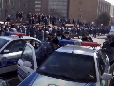 57 citizens apprehended nearby Armenia government building as of 1pm