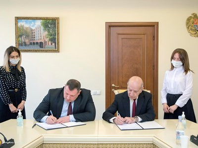 ՔԿ-ն եւ «Երեւանի Գլաձոր» համալսարանի Կրիմինալիստիկական փորձաքննությունների կենտրոն»-ը համաձայնագիր ստորագրեցին