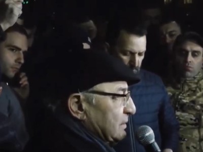 Այսպիսի դաժան ոստիկանություն, որը հիմա է, երբեք չեմ տեսել․ Վազգեն Մանուկյան