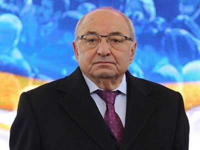 Вазген Манукян призывал депутатов правящего блока покинуть «Мой шаг»
