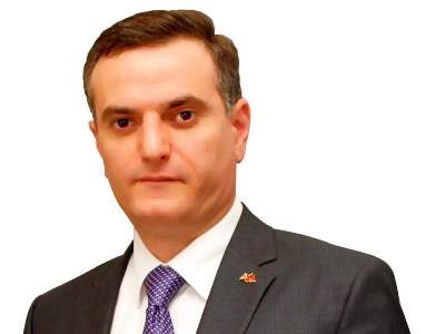 Бывший замминистра обороны Армении: Выход есть, но сначала нужно отстранить эти власти