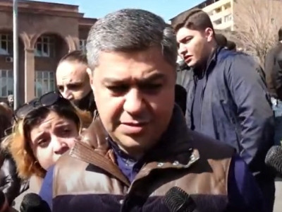 Ванецян обещает решить вопрос пленных в случае прихода к власти