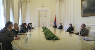 Armenia President meets with group of independent MPs