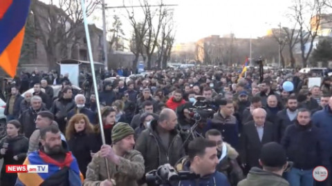 В Ереване проходит «победный марш» требующих отставки Никола Пашиняна граждан