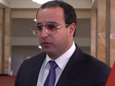 Ռուսաստանից պատերազմի համար օգնությունը յուրացրել եվ վաճառել է «Շիշ բռնողը». «Դեժավյու»
