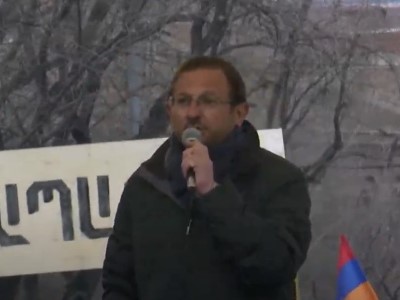 Манукян: Приехавшие на деньги властей в Ереван люди присоединяются к Движению по спасению Родины