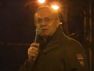 Оганян: Премьер-министр не имеет права увольнять или преследовать армейское командование