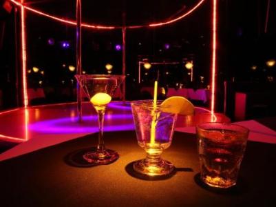 Բալթիմորի ստրիպտիզ-ակումբը հայց է ներկայացրել քաղաքապետի դեմ՝ համավարակի հետ կապված արգելքի պատճառով