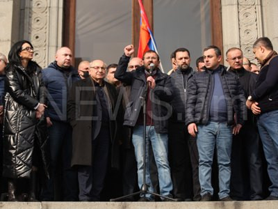 Նիկոլը մոտենում է իր սեւ առաքելության վերջին թիրախի զավթմանը. Գեղամ Մանուկյան