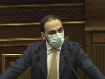 Գուցե վարչապետ դառնալու նպատակ ունեք, դրա համար եք վարչապետի փոխարեն պատասխանում իմ հարցերին․ Անի Սամսոնյանը՝ Ավինյանին